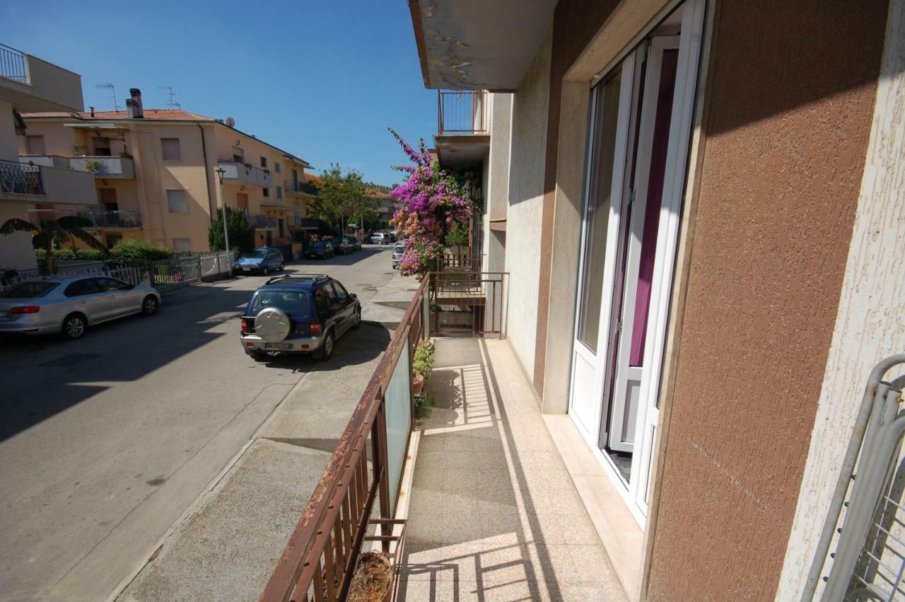 Appartamento Al Mare A Silvi Marina Exterior photo